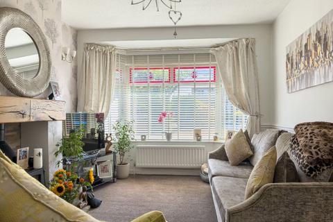 3 bedroom end of terrace house for sale, Brighouse, Brighouse HD6