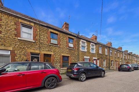 2 bedroom terraced house for sale, Downing Street, Chippenham SN14