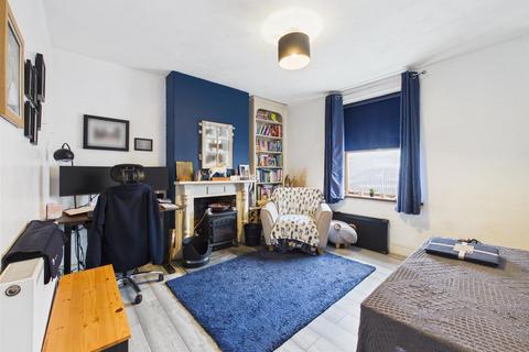 2 bedroom terraced house for sale, Downing Street, Chippenham SN14