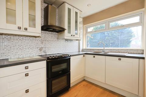 3 bedroom semi-detached house for sale, Ferndale Crescent, KIDDERMINSTER, Worcestershire, DY11