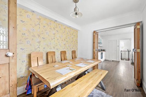 2 bedroom terraced house for sale, Queens Road, Buckhurst Hill, IG9