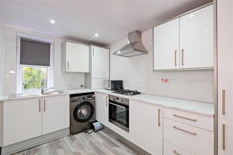 2 bedroom apartment to rent, Burnbank  Road, Hamilton