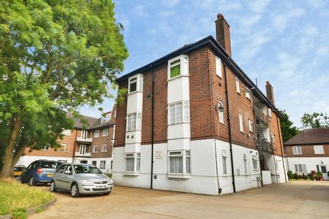2 bedroom flat to rent, Great West Road, Isleworth, TW7