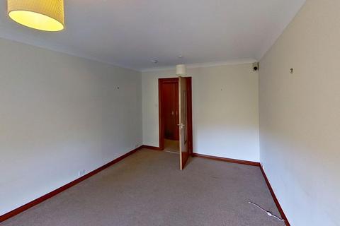 2 bedroom flat to rent, Robertson Road, Cupar, Fife, KY15