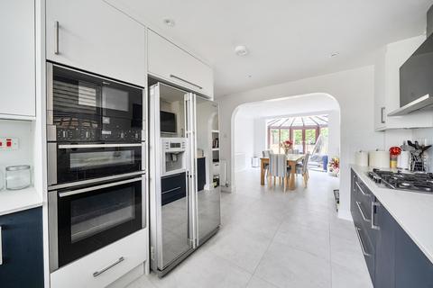 4 bedroom detached house for sale, Oakwood Road, Windlesham