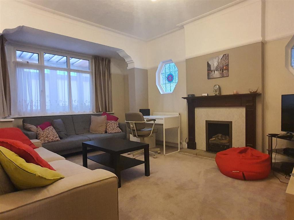 House in Ilford - View 5