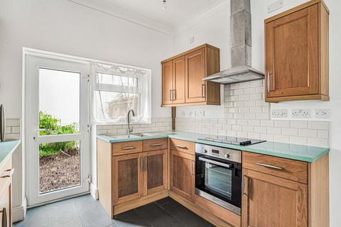 2 bedroom end of terrace house to rent, Victoria Retreat, Leckhampton, Cheltenham, Gloucestershire, GL50