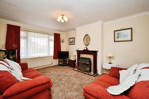 2 bedroom semi-detached bungalow for sale, Whitcliffe Drive, Ripon