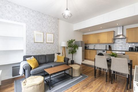 1 bedroom flat to rent, 2546L Albert Street, Edinburgh, EH7 5NA