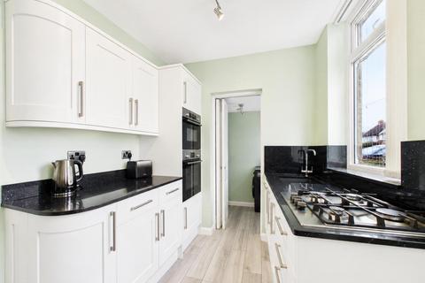 3 bedroom terraced house for sale, Featherstone Lane, Pontefract WF7
