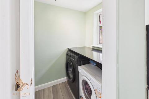 3 bedroom terraced house for sale, Featherstone Lane, Pontefract WF7