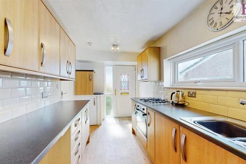 2 bedroom semi-detached bungalow for sale, Windmill Crescent, Northowram, Halifax