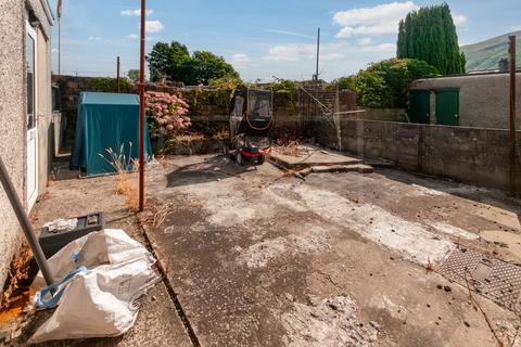2 bedroom flat for sale, the gardens, ystalyfera, swansea, SA9 2EA