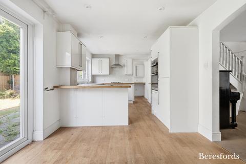 4 bedroom detached house for sale, Roth Drive, Hutton, CM13