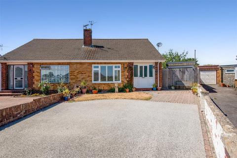 2 bedroom semi-detached bungalow for sale, Chaucer Avenue, Andover