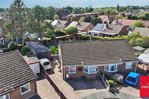 2 bedroom semi-detached bungalow for sale, Platts Drive, Irlam, M44
