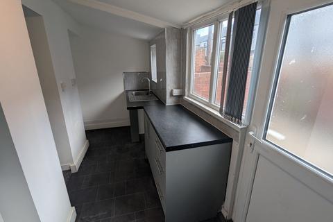 2 bedroom terraced house to rent, Peterlee SR8