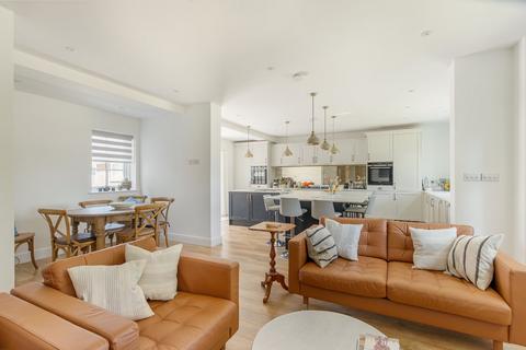 7 bedroom detached house for sale, Melbourn Road, Royston, Hertfordshire, SG8