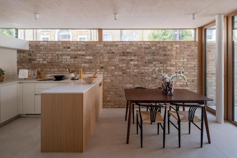 2 bedroom house for sale, Milton Grove, London
