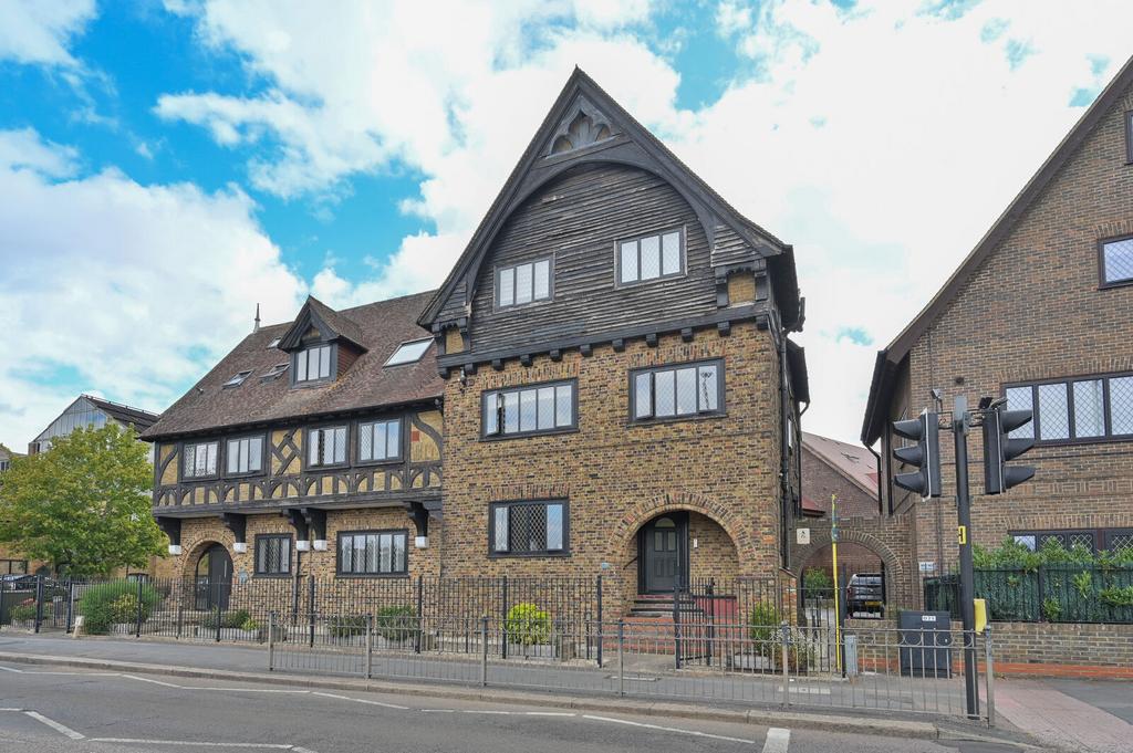 Detached house exterior