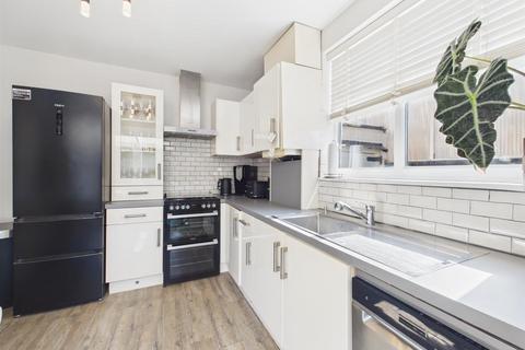 2 bedroom detached bungalow for sale, Willow Grove, Ruislip HA4