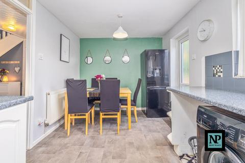 3 bedroom terraced house to rent, Lothersdale, Wilnecote, B77