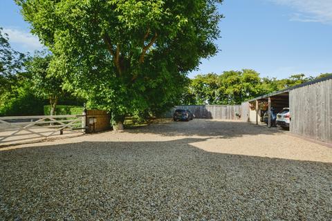 3 bedroom equestrian property for sale, Wash Road, Kirton, Boston