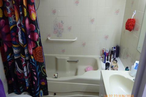 1 bedroom apartment to rent, Ty Rhys, Carmarthen,