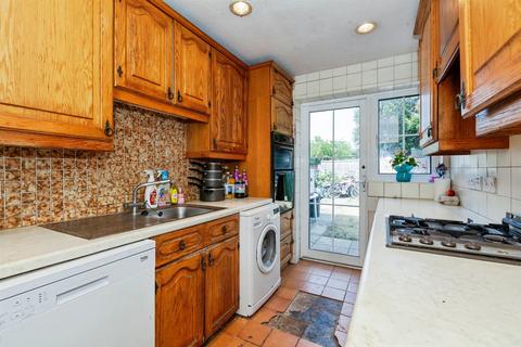 4 bedroom semi-detached house for sale, Sandringham Court, SLOUGH