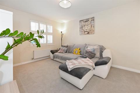 2 bedroom apartment to rent, Whyke Marsh,Chichester