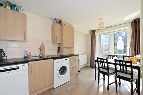 2 bedroom apartment to rent, Whyke Marsh,Chichester