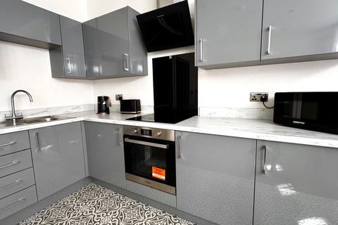 1 bedroom apartment to rent, Russel Square, Madeley, Telford, Shropshire, TF7