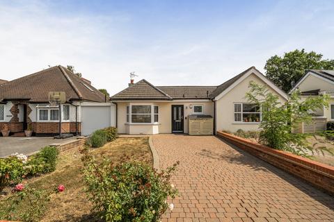 2 bedroom bungalow for sale, Howletts Lane, Ruislip