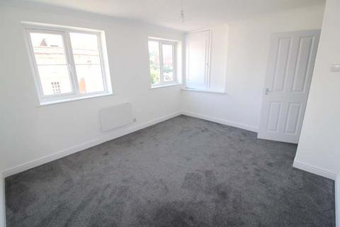 1 bedroom flat for sale, High Street, Brightlingsea CO7