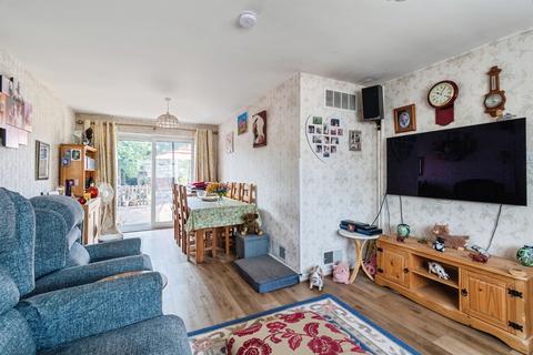 3 bedroom terraced house for sale, Patchway, Chippenham