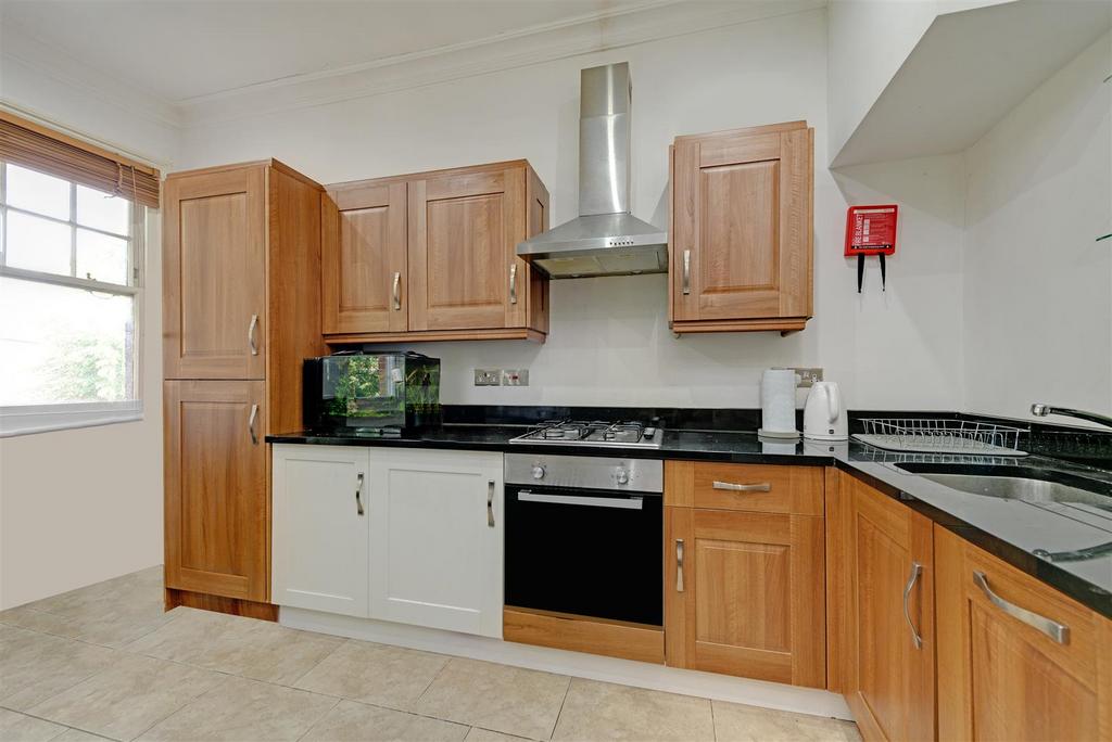Apartment in London - View 4