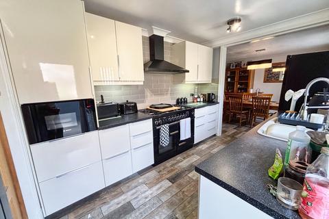 4 bedroom detached house for sale, Swn Yr Afon, Kenfig Hill, CF33