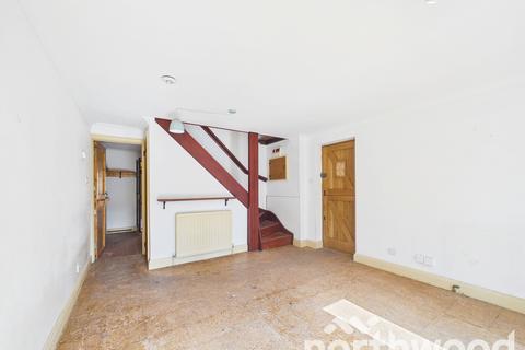 2 bedroom semi-detached house for sale, Dragonfly Close, Singleton, Ashford, TN23