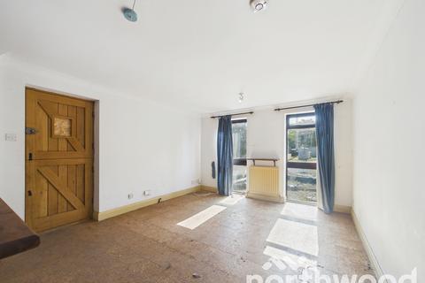 2 bedroom semi-detached house for sale, Dragonfly Close, Singleton, Ashford, TN23