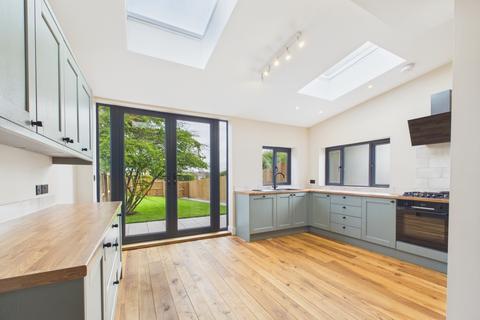 3 bedroom semi-detached house for sale, The Gresleys, Ross-on-Wye, Herefordshire, HR9