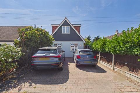 4 bedroom detached house for sale, Frinton Road, Kirby Cross, Frinton-On-Sea