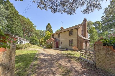 4 bedroom detached house for sale, Felbridge, Nr East Grinstead