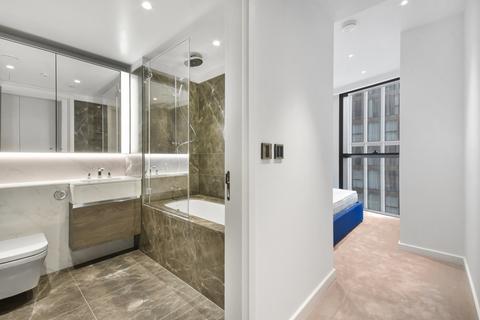 2 bedroom apartment to rent, Carnation Way London SW8