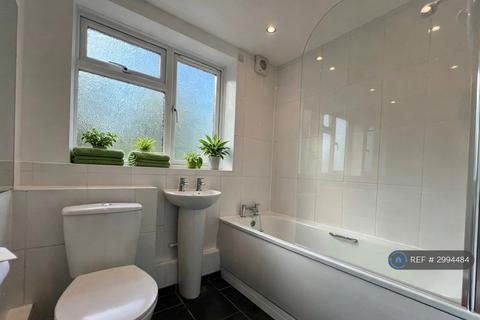 2 bedroom maisonette to rent, Underwood Close, Maidstone, ME15