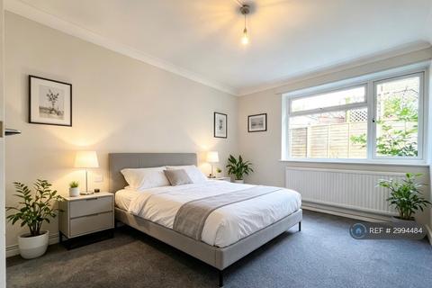 2 bedroom maisonette to rent, Underwood Close, Maidstone, ME15