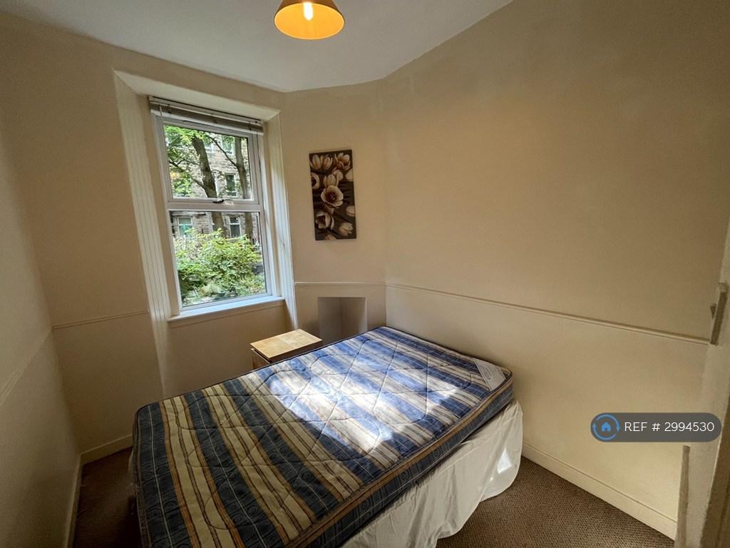 Apartment in Edinburgh - View 5