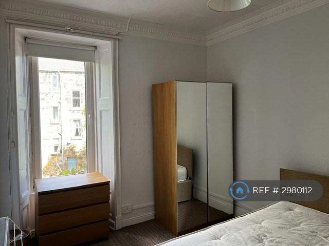 Apartment in Glasgow - View 4