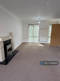 3 bedroom semi-detached house to rent, Lower Hadderidge, Stoke-On-Trent, ST6
