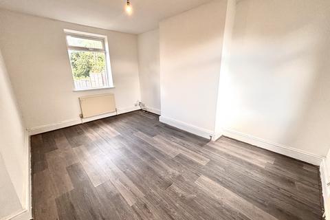 3 bedroom house to rent, Fellbrigg Road, Sheffield, S2