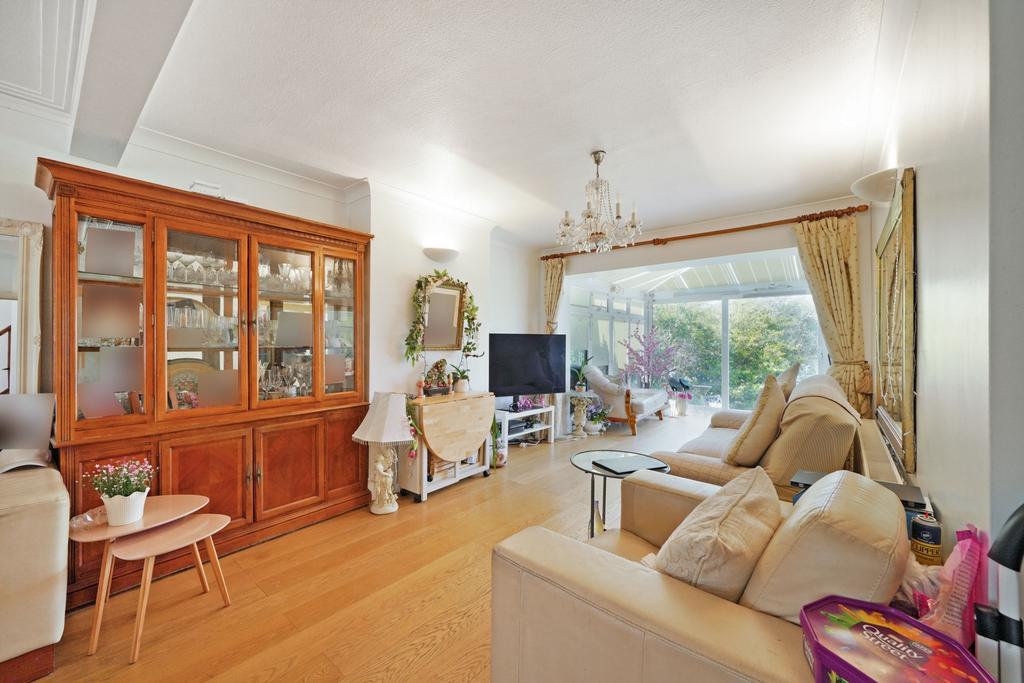 House in London - View 4
